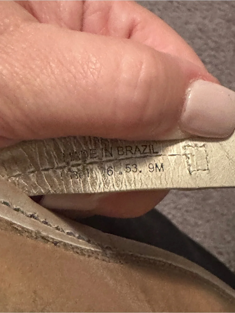 AUTHENTIC Tory Burch White Leather Logo Cutout Thong Sandals